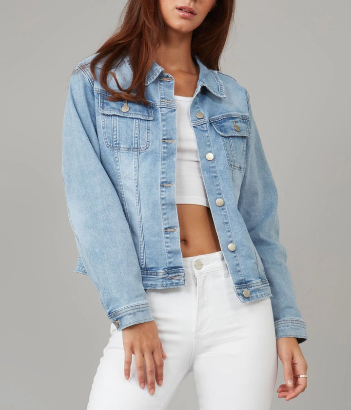 🇨🇦 Gabriella Classic Denim Jacket