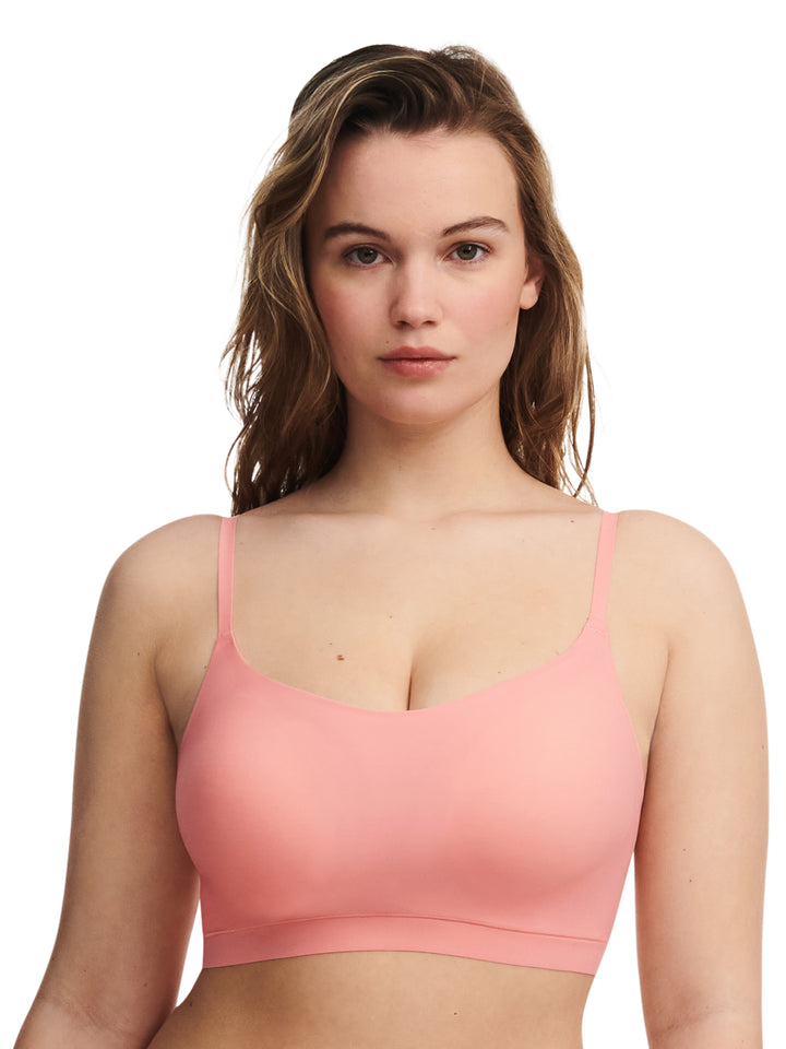 Chantelle Soft Stretch Scoop Padded Bralette  - Candlelight
