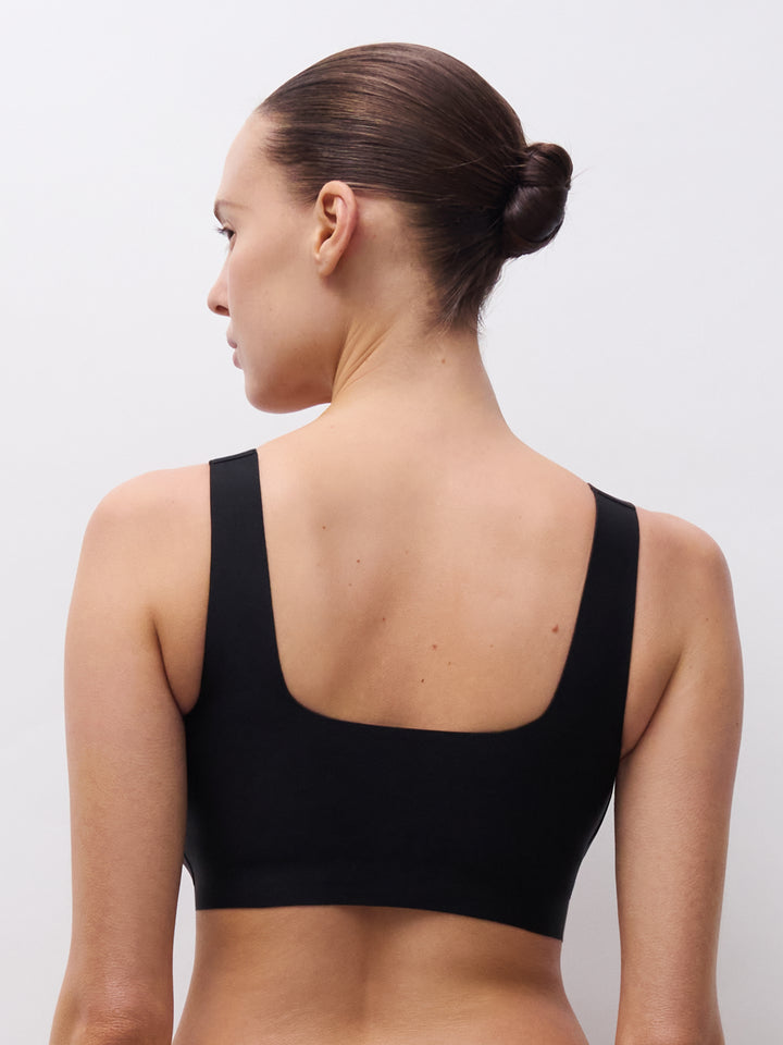 SoftStretch Power Scoop Wirefree Bra