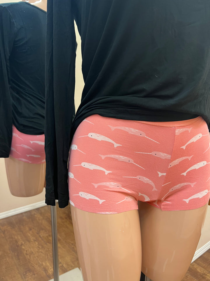 Women's Print Boy Short Underwear - Strawberry Narwhal - Size Large