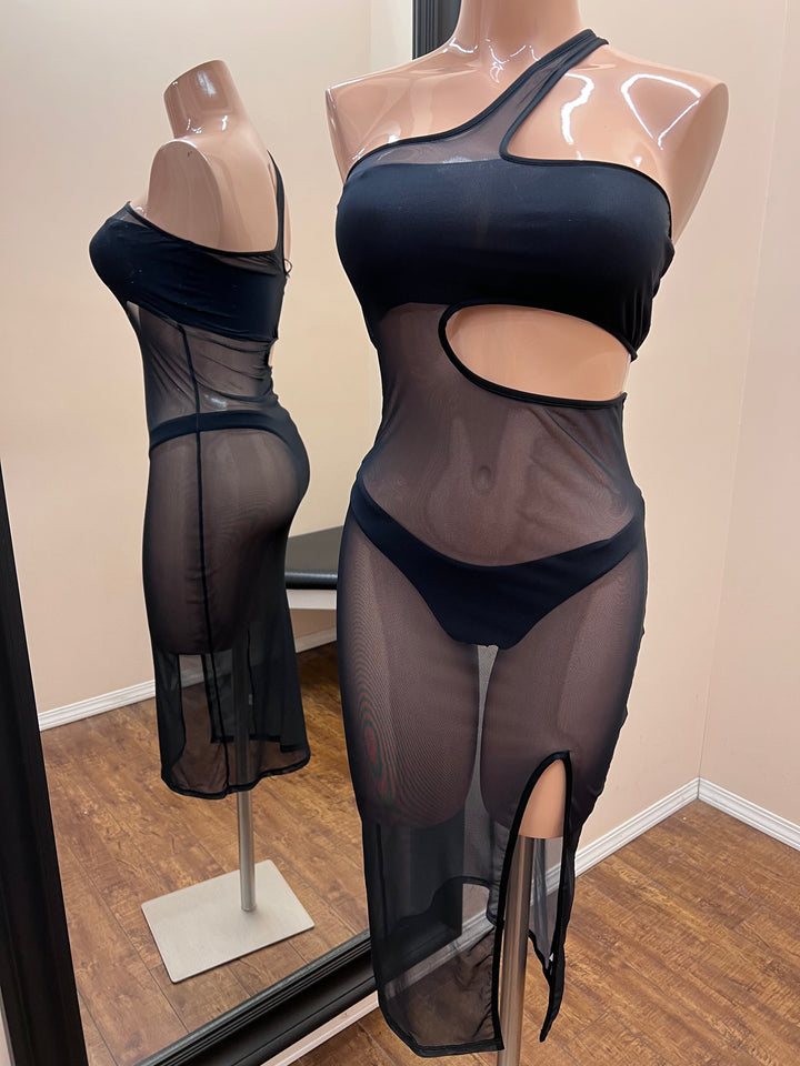 Retro Summer Cover Up w/ Cut Out - Size Medium