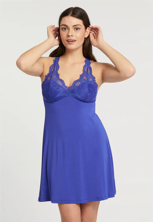 Belle Epoque Chemise & Panty Set - Size Medium