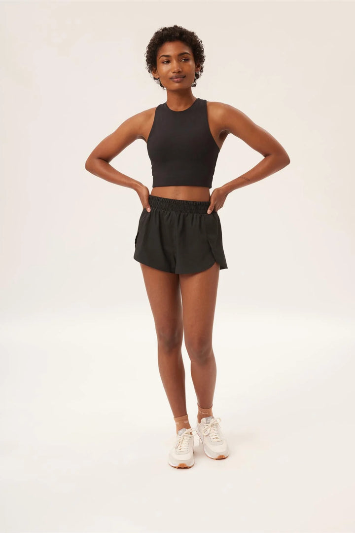 Girlfriend Collective Black Trail Short - Size 4 X