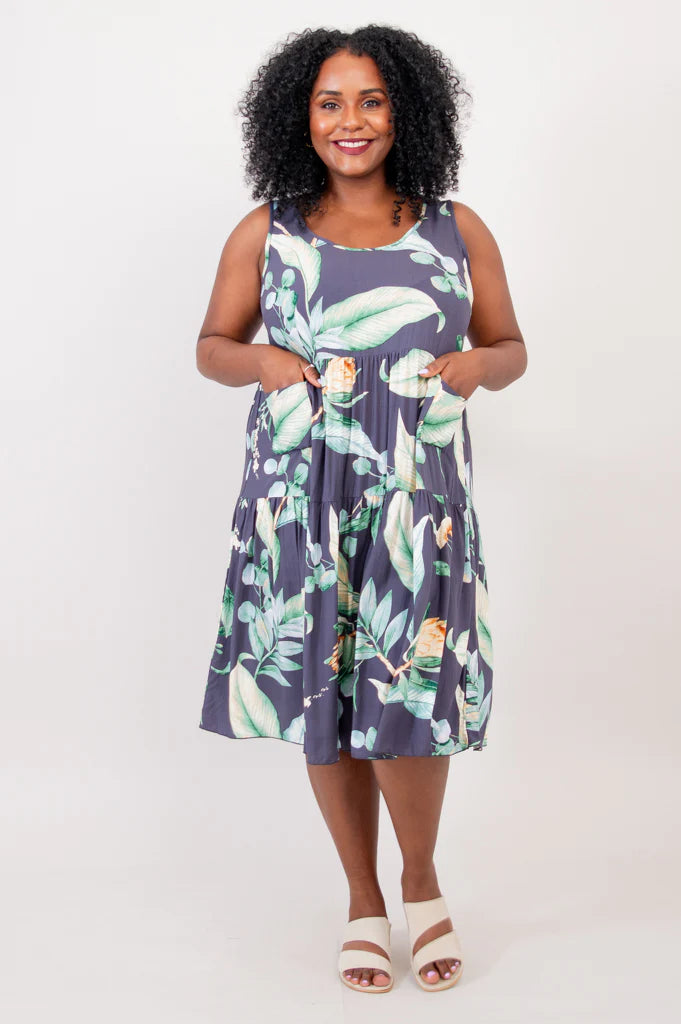 Kayana Dress - Windows - Size 4 X