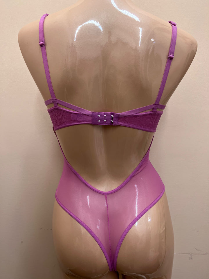 Anika Lace Bodysuit - Radiant Orchid - Size Small