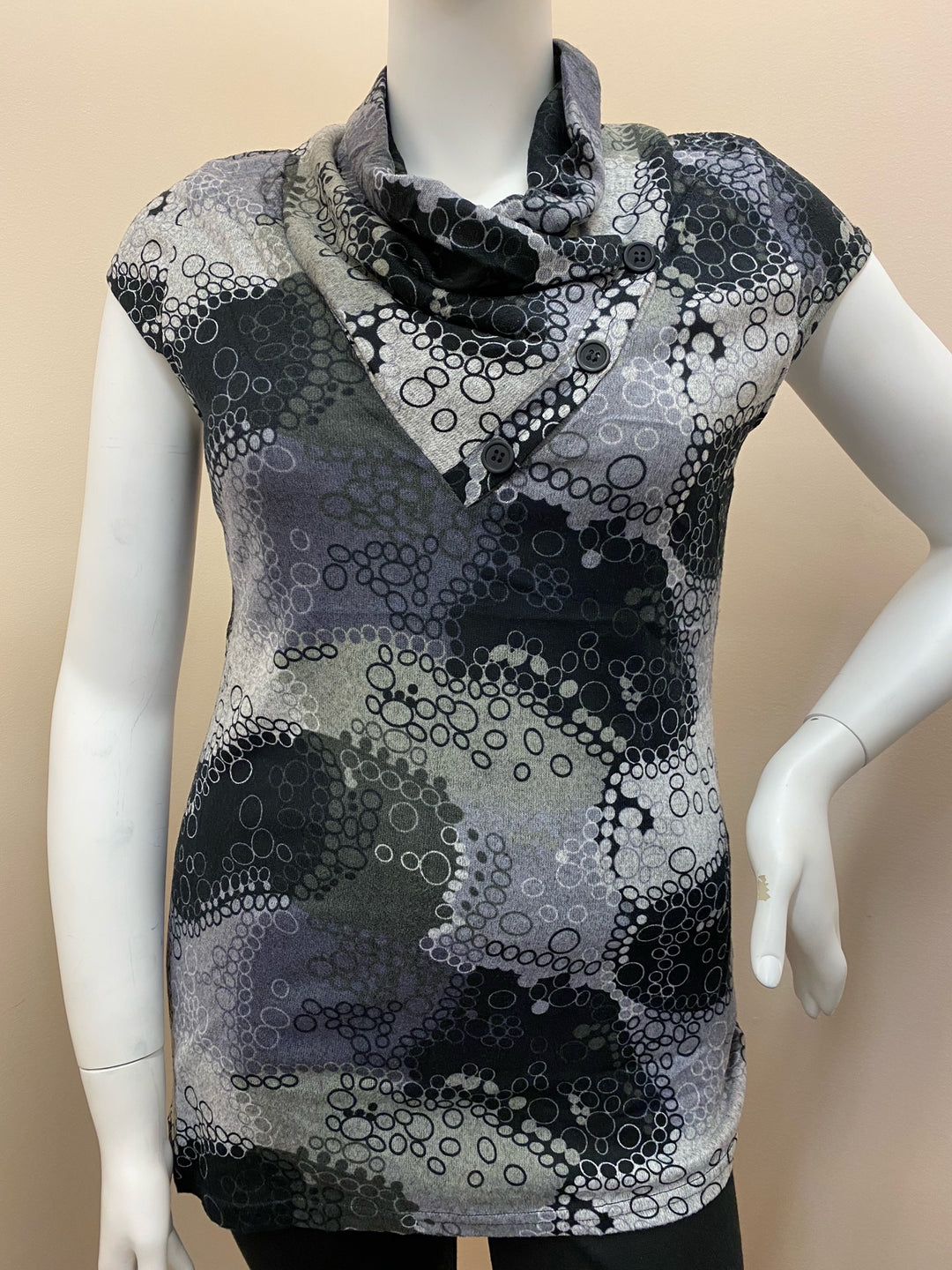 Papa Fashions Cowl Neck Top - Size Large