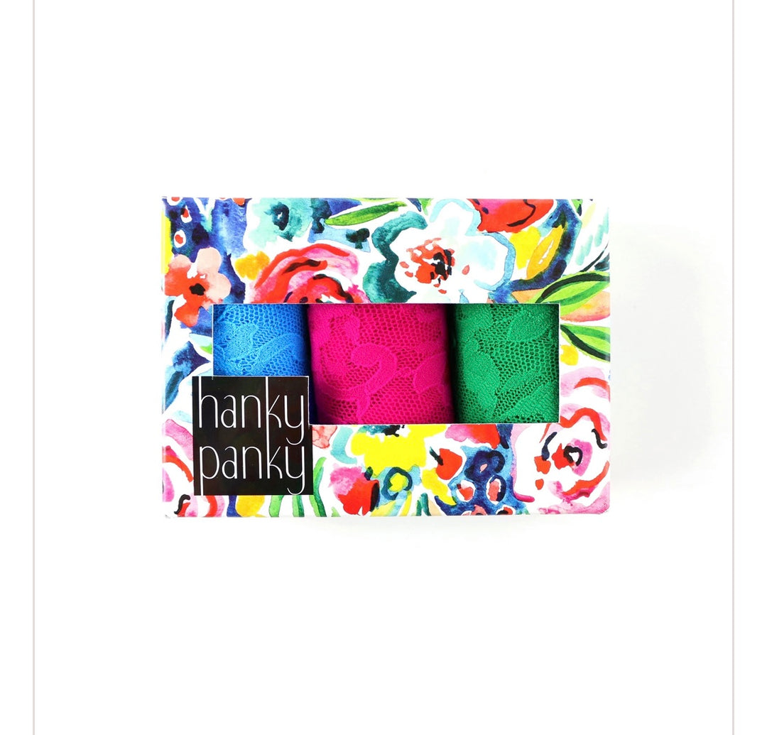 Hanky Panky 3 Pack Signature Lace Thongs in Printed Box