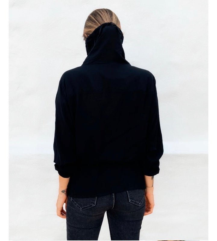 Anti Fluid Jacket with Mask