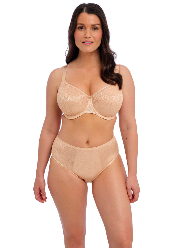 Demure Moulded Non Padded Bra