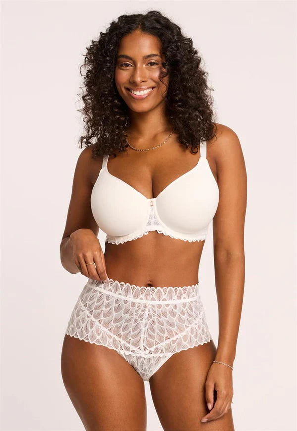 Lacy Sublime Spacer Bra - Chantilly