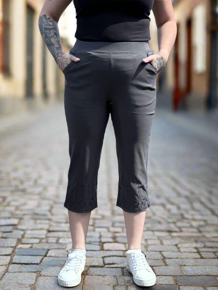 Papa Avi Sculpt Capris - Grey