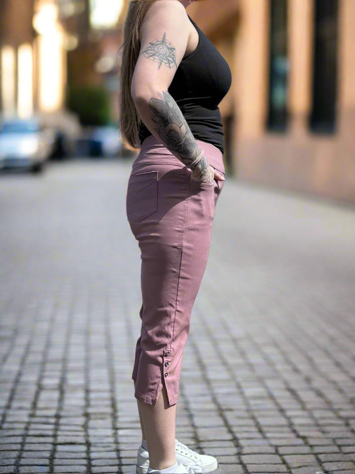Papa Rose High-Waist Capris