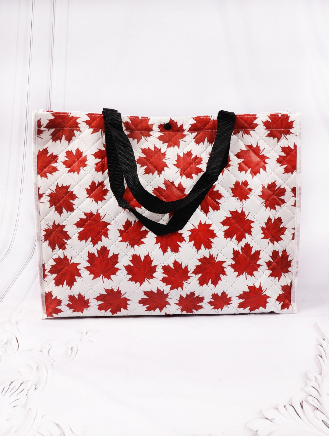 Eco-Friendly Maple Leaf Non-Woven Bag with Button