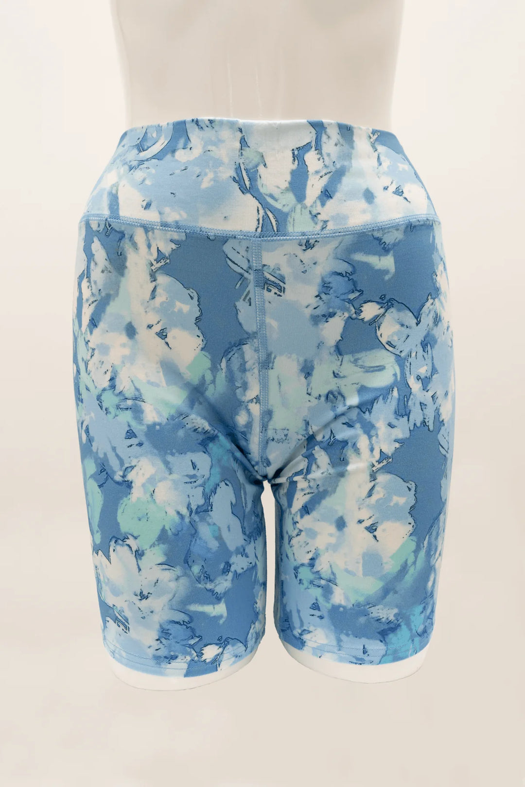 Hallie Bamboo Printed Shorts - Size Medium