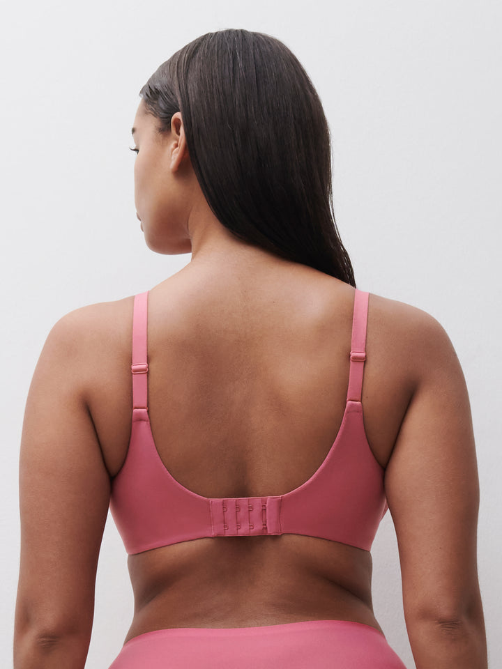 Chantelle Norah Molded Underwire Bra - Gardenia