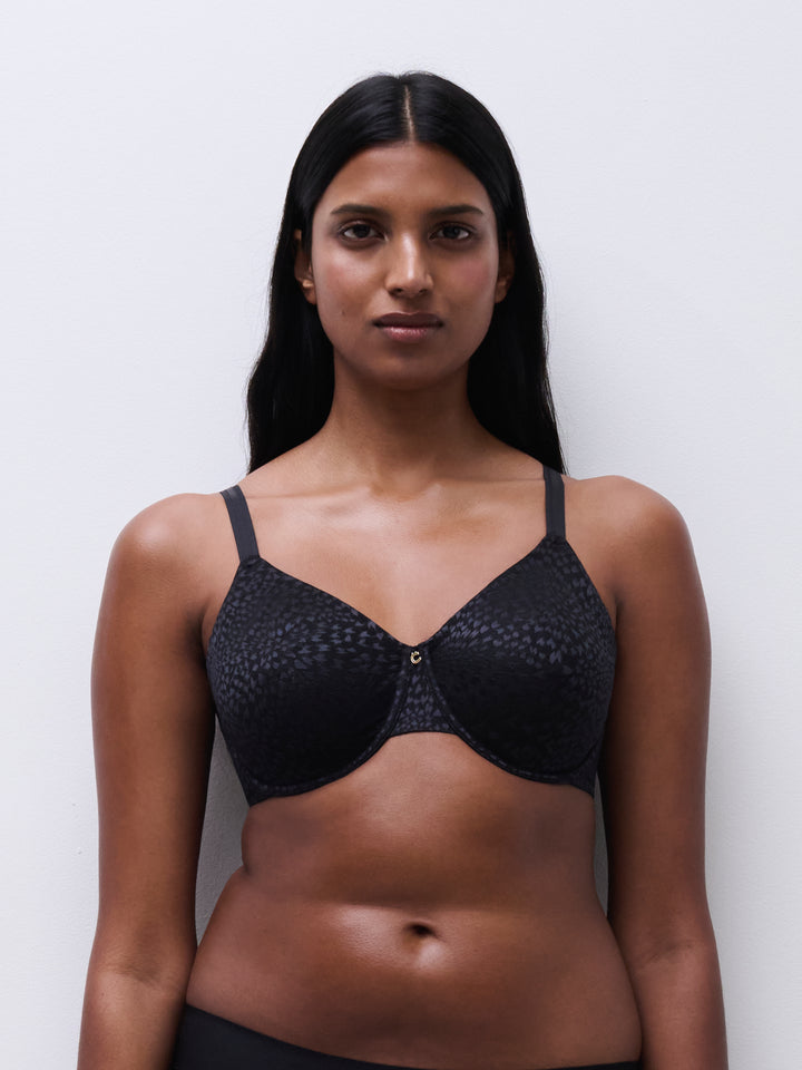 Magique Seamless Unlined Minimizer  - Black - Sheer Essentials Lingerie & Swimwear
