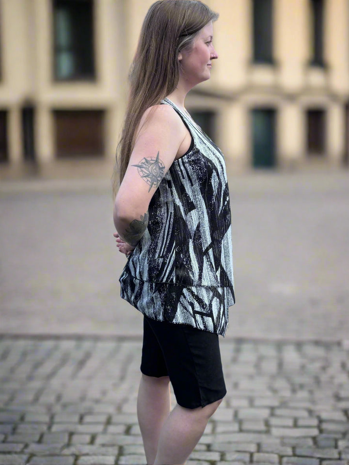 Papa Sleeveless Layered Blouse