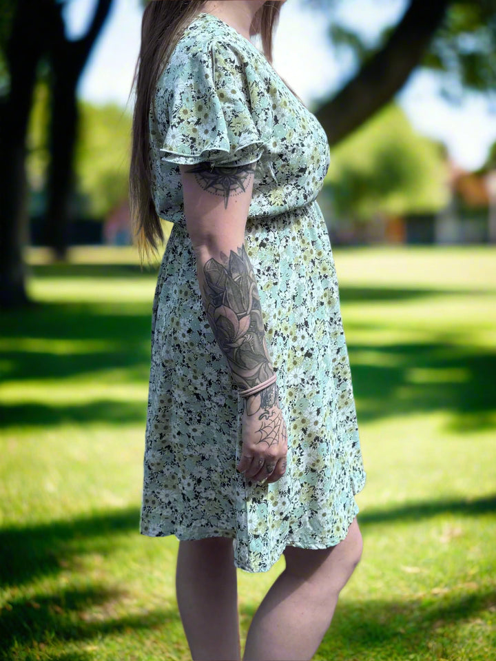 Papa Floral Flutter Sleeve Midi Dress