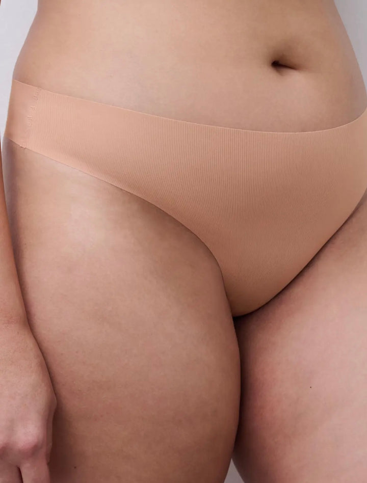 Chantelle Pulpies Thong