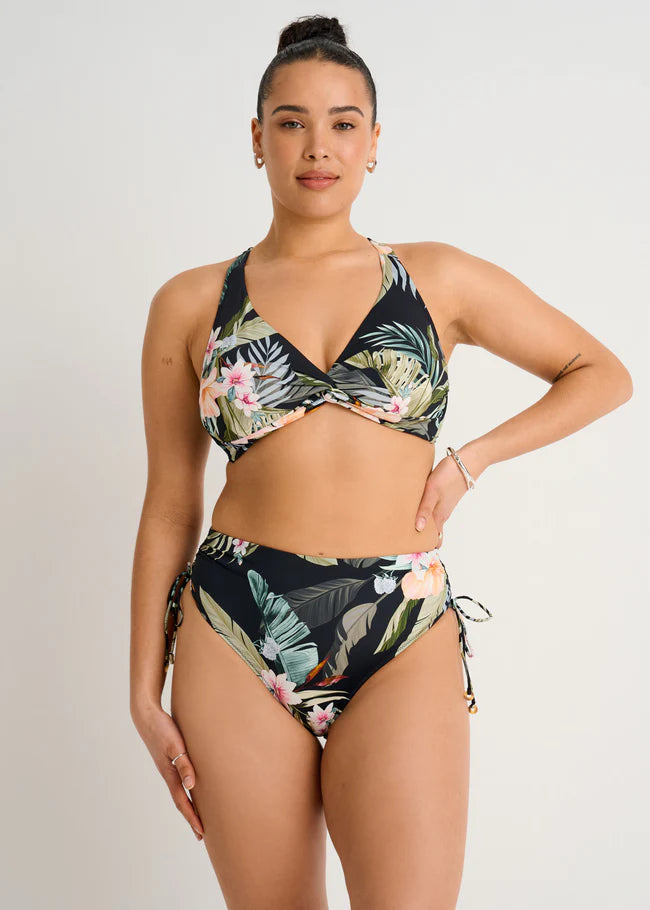 Coastal Heaven Front Twist Full Cup Crop Top