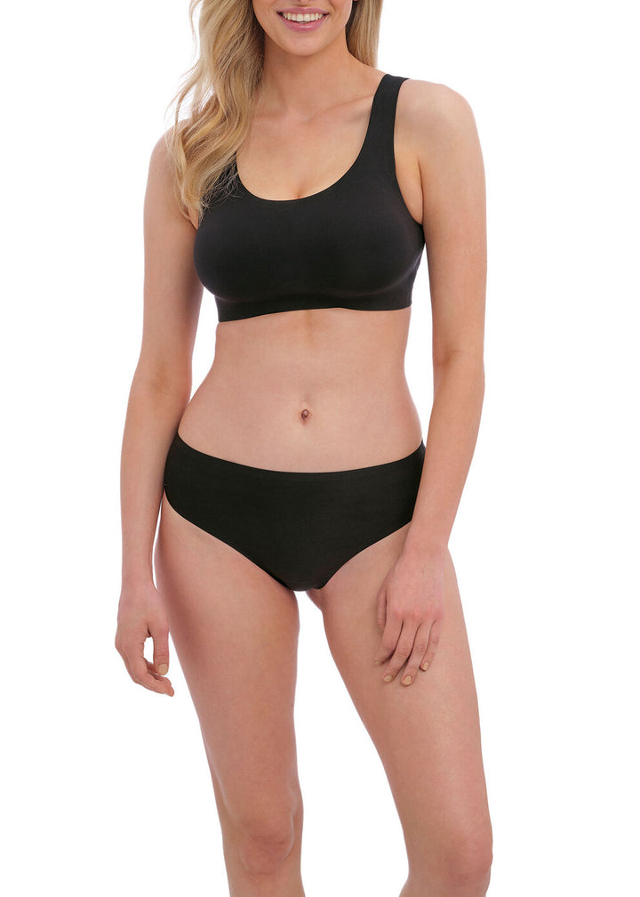 Smooth Ease Invisible Stretch Thong