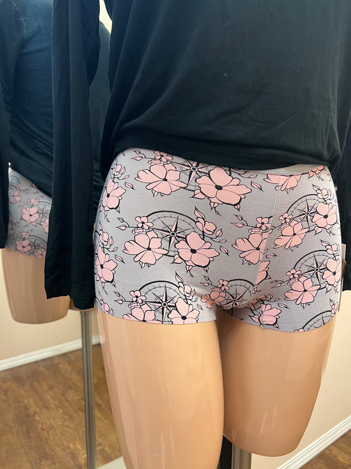 Women's Print Boy Short Underwear - Feather Nautical Floral - Size 2X