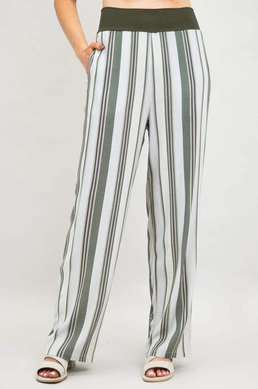 Landon Linen & Bamboo Pant - Khaki Stripes - Size Medium
