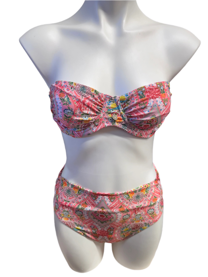 Lotte Beach El Melody Bikini Set - Size Medium