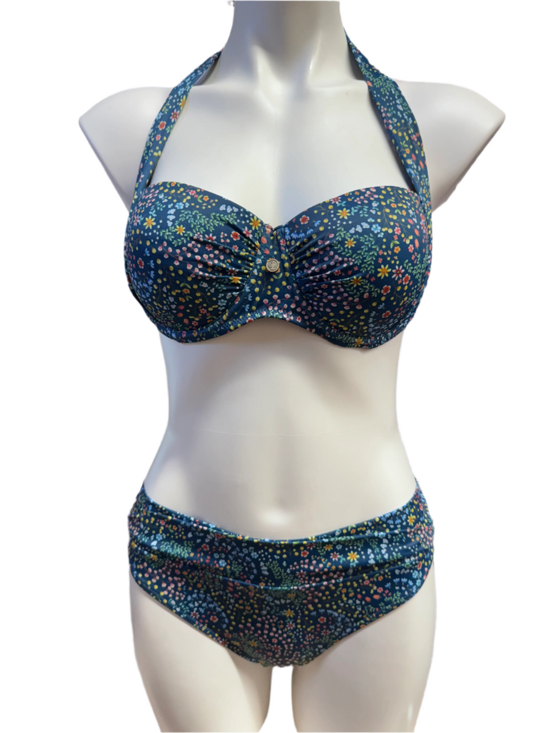 Lotty "Shellobration" Underwire Bikini Set