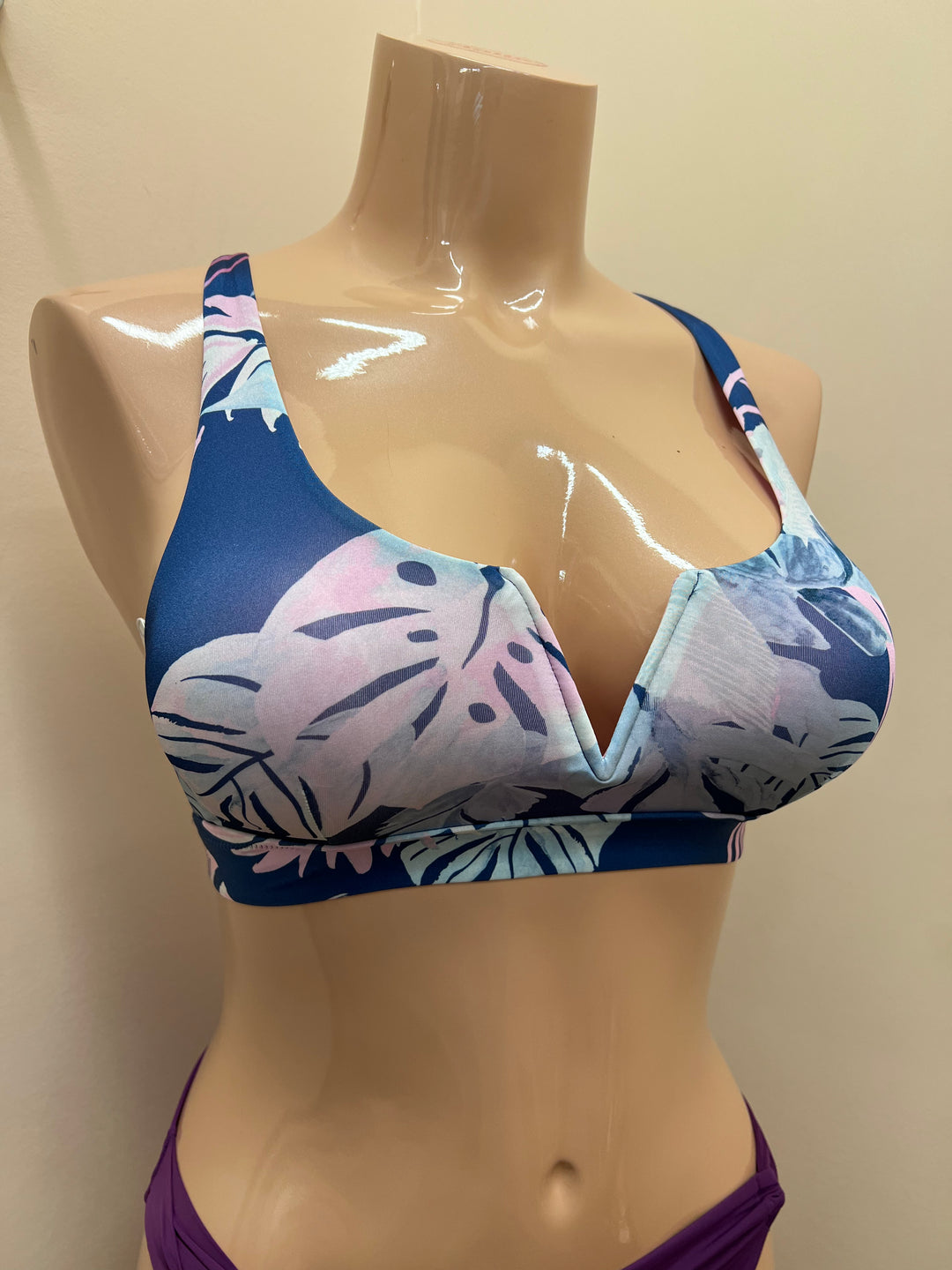 Recycled Rib Sporty Beach Crop Bikini Top - Size Medium