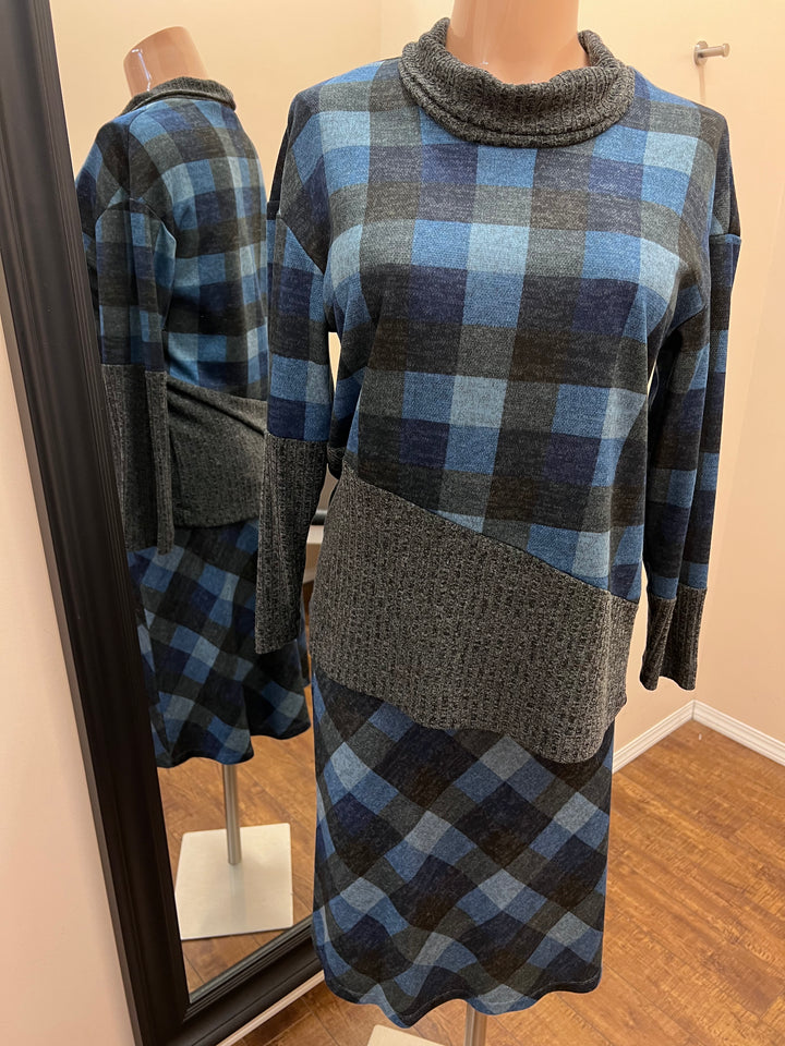 Plaid Flared Skirt