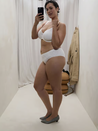 Chantelle Norah Molded Underwire Bra - Talc