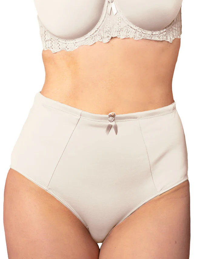 Elise Brief