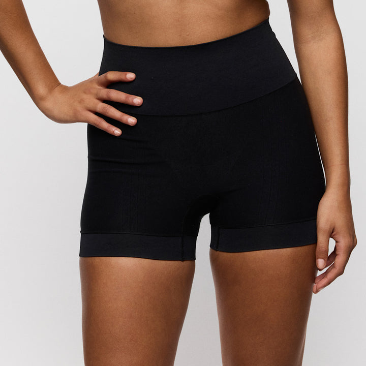 Primadonna Nudda Booty Lifting Shorty - Black