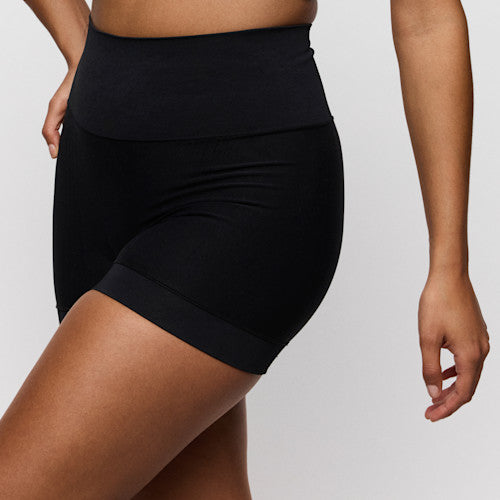 Primadonna Nudda Booty Lifting Shorty - Black