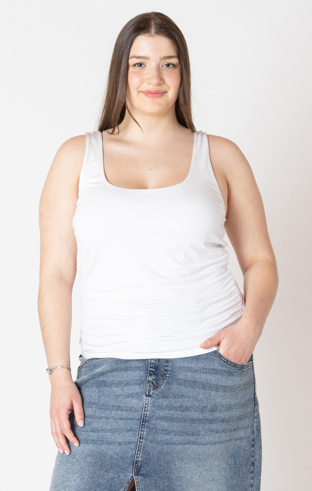 Dex Sleeveless Essential Tank