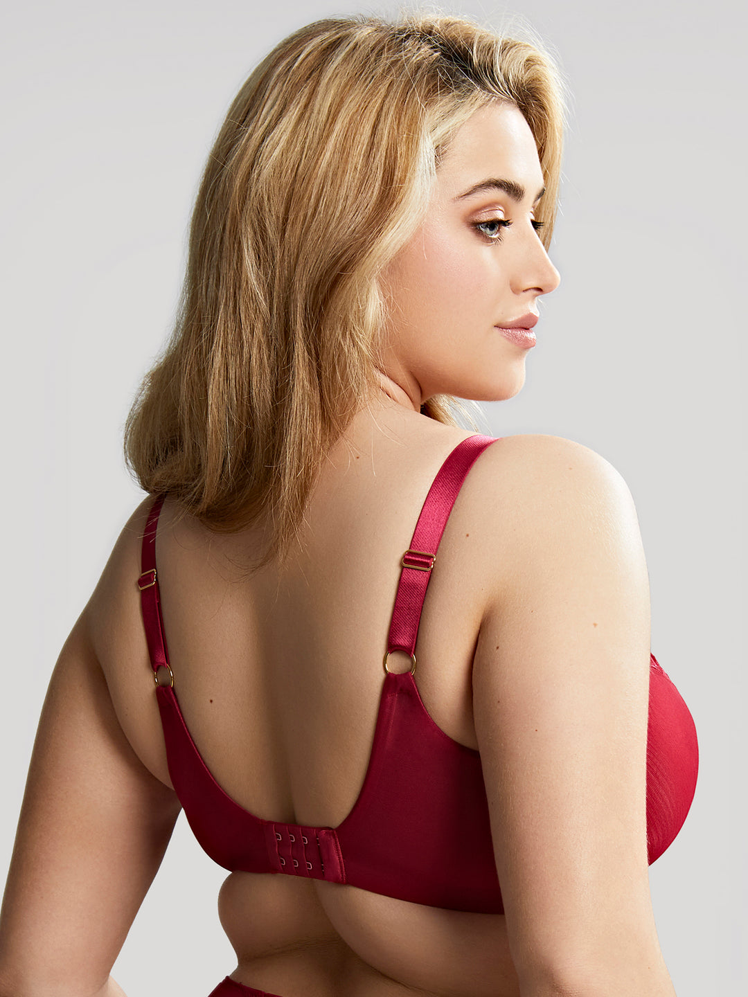 Jaida Plunge Underwire Bra