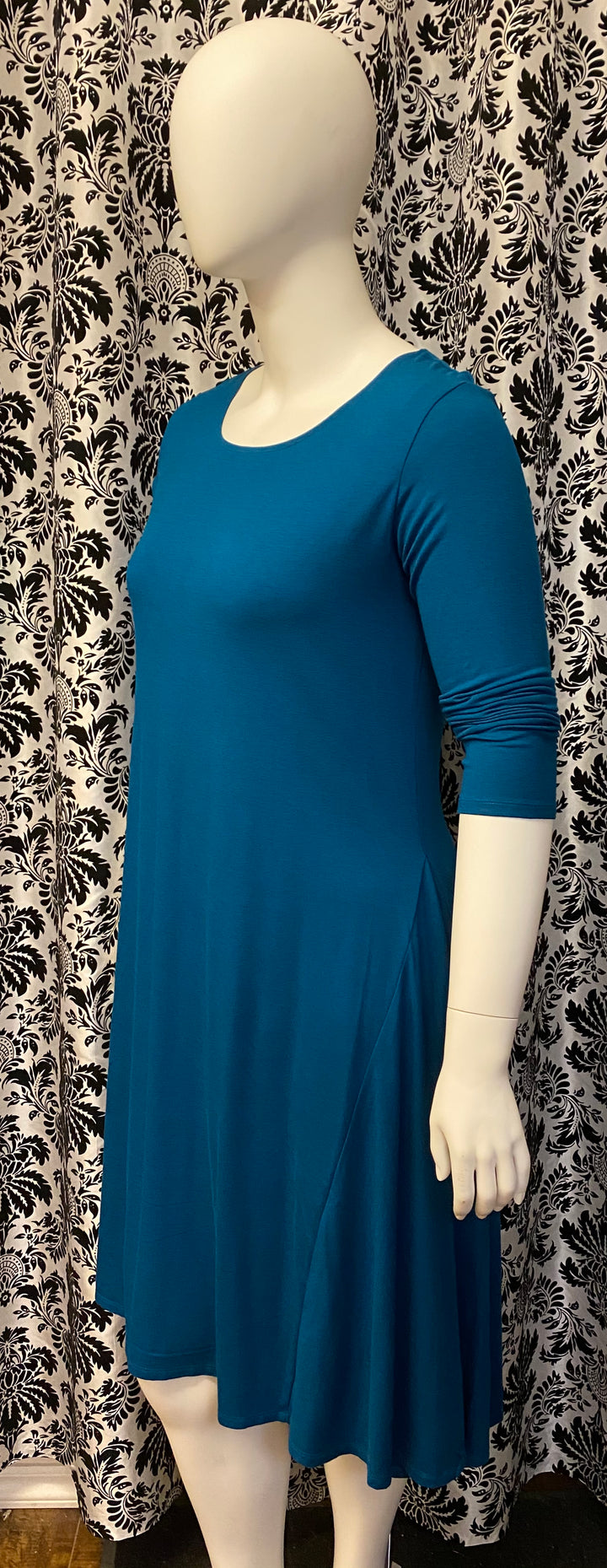 🇨🇦 3/4 Sleeve Dress