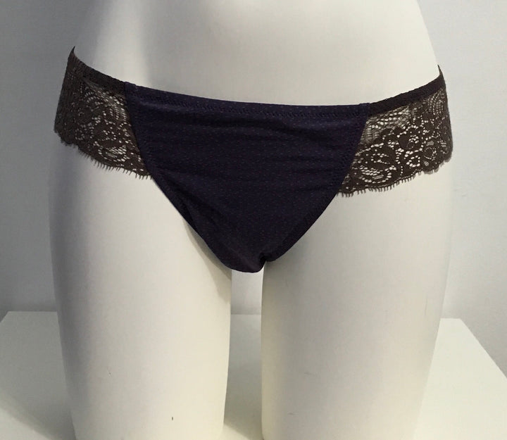 Jamu- Victoria Brief