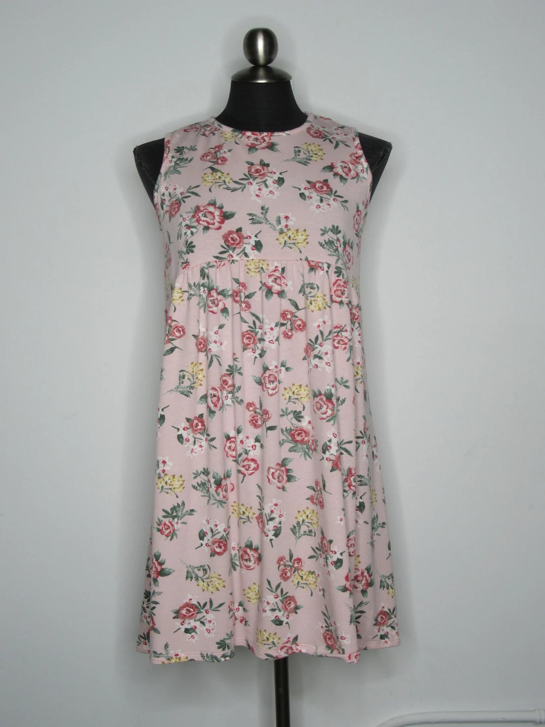 Floral Stretch Pleated Dress
