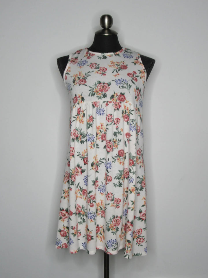 Floral Stretch Pleated Dress