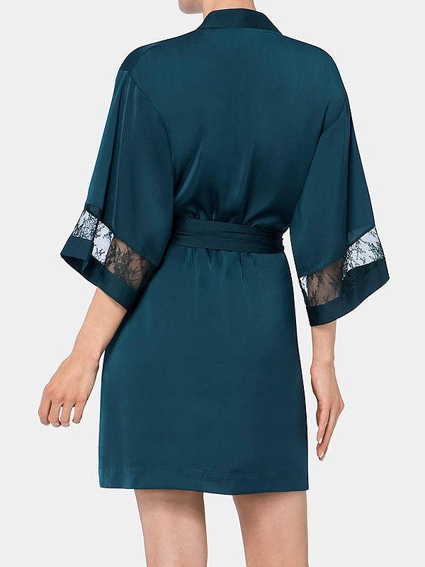 Triumph- Sateen Kimono - Size Large