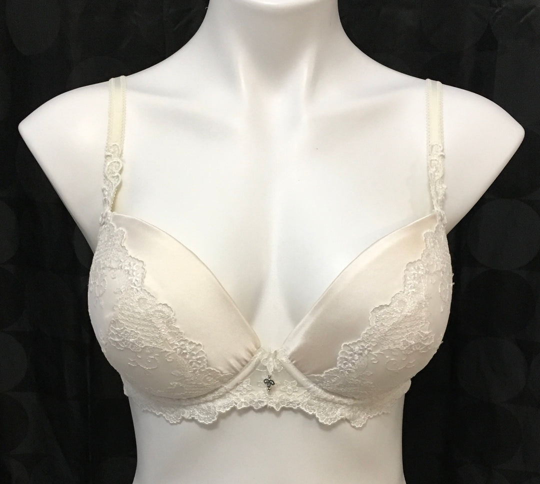 Lingerie & Intimates, Bras