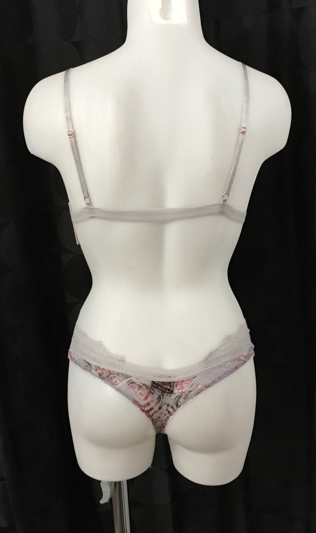 Fornia Floral Bralette Set - Size Large