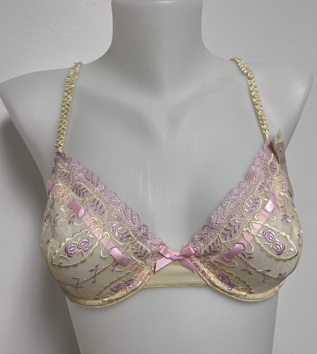 Affinity Underwire Bra - Size C 34