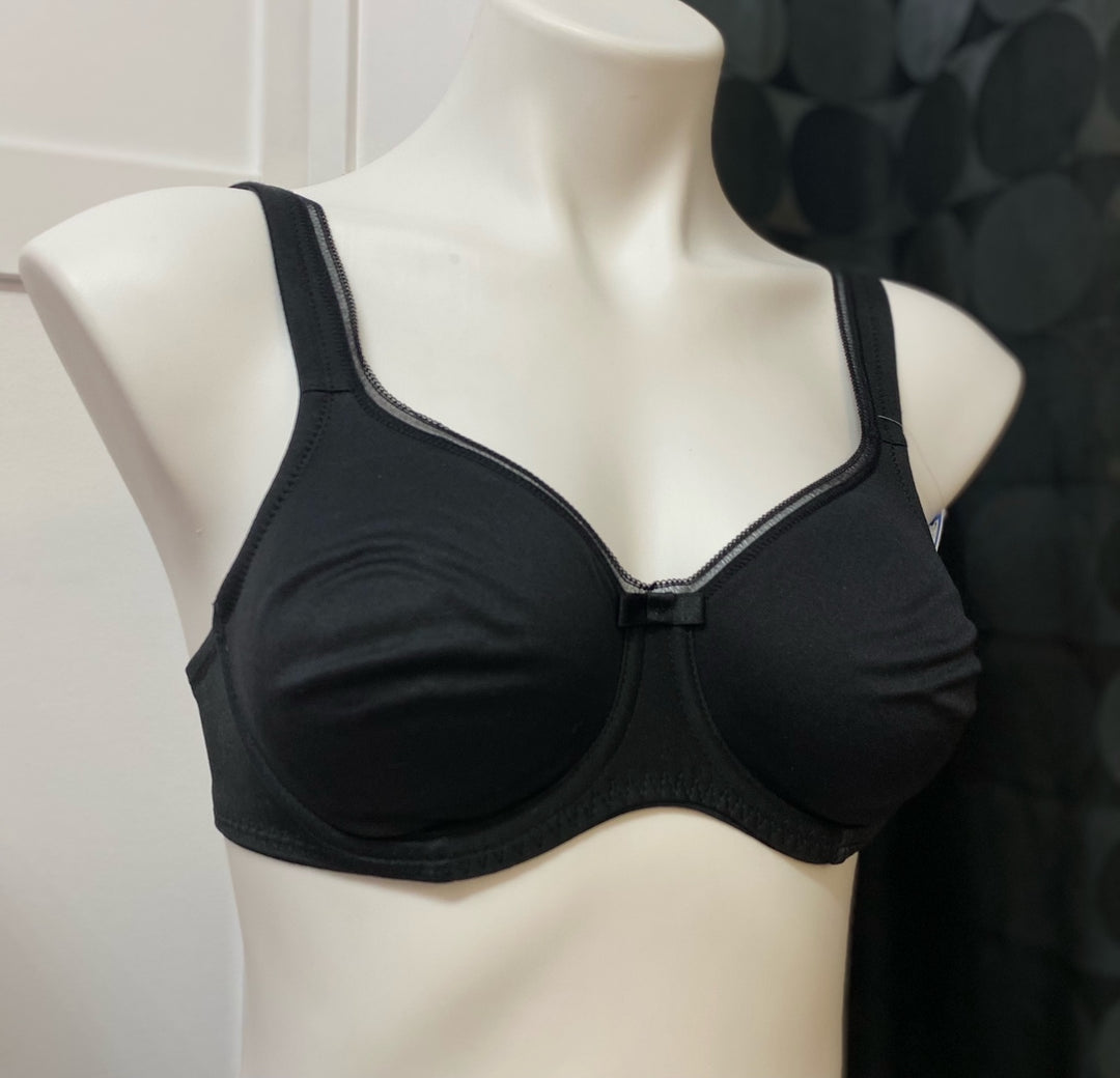 Ballet Cotton Molded Underwire Bra - Size C 32