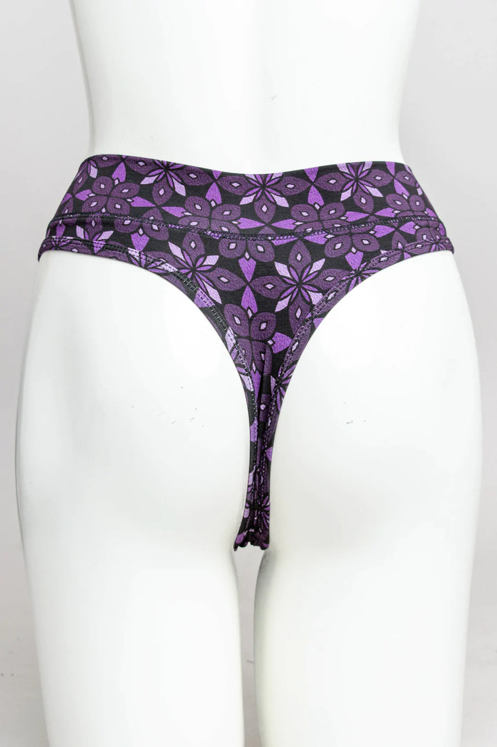 Blue Sky Bamboo La Thong - Geo Flower