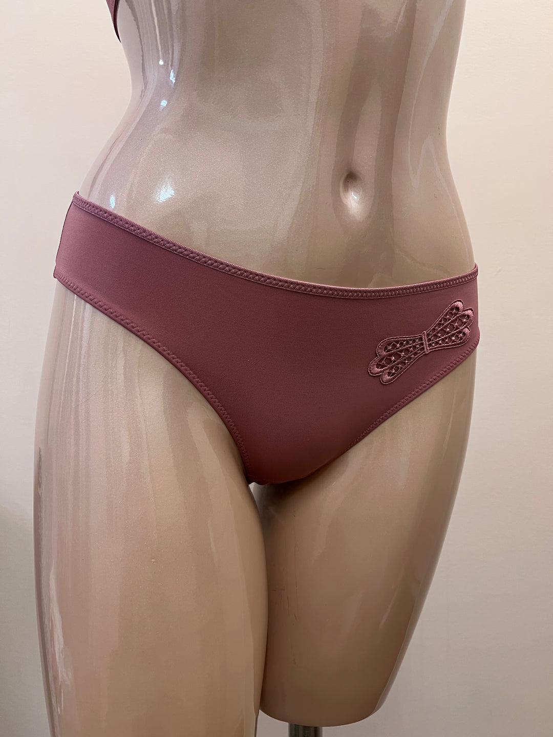 Virginia Laser Cut Seamless Brief - Rose Portofino