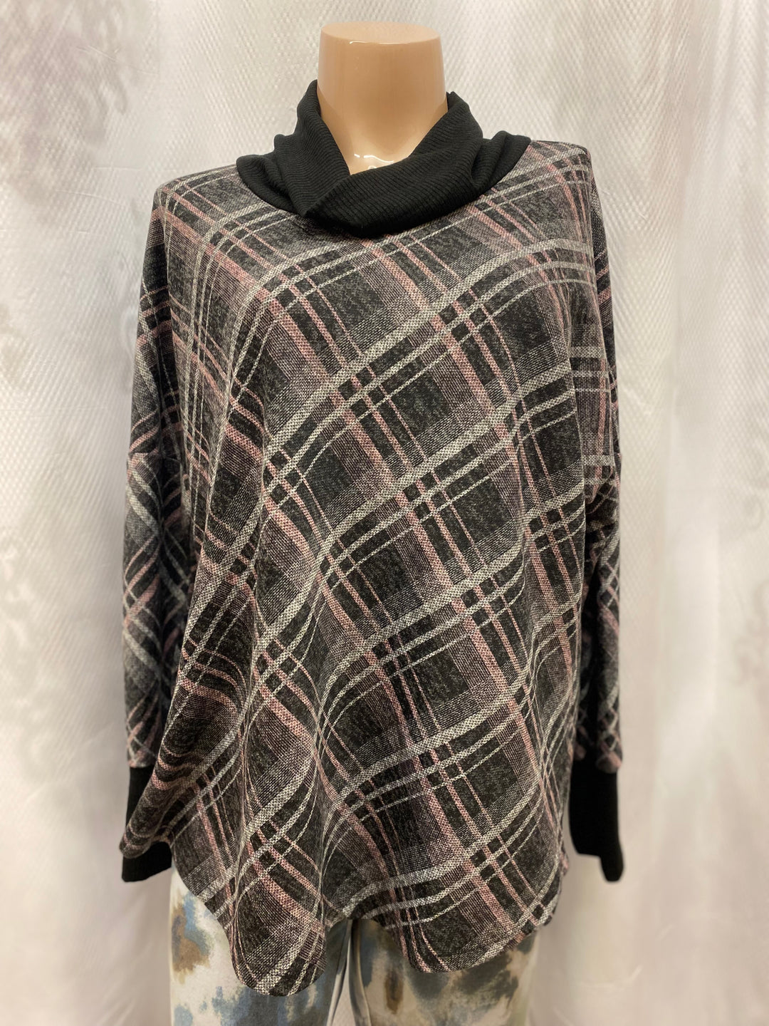 Plaid Sweater - Charcoal - Size 1 X