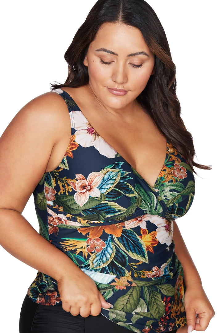 Into The Saltu Navy Delacroix Tankini Top